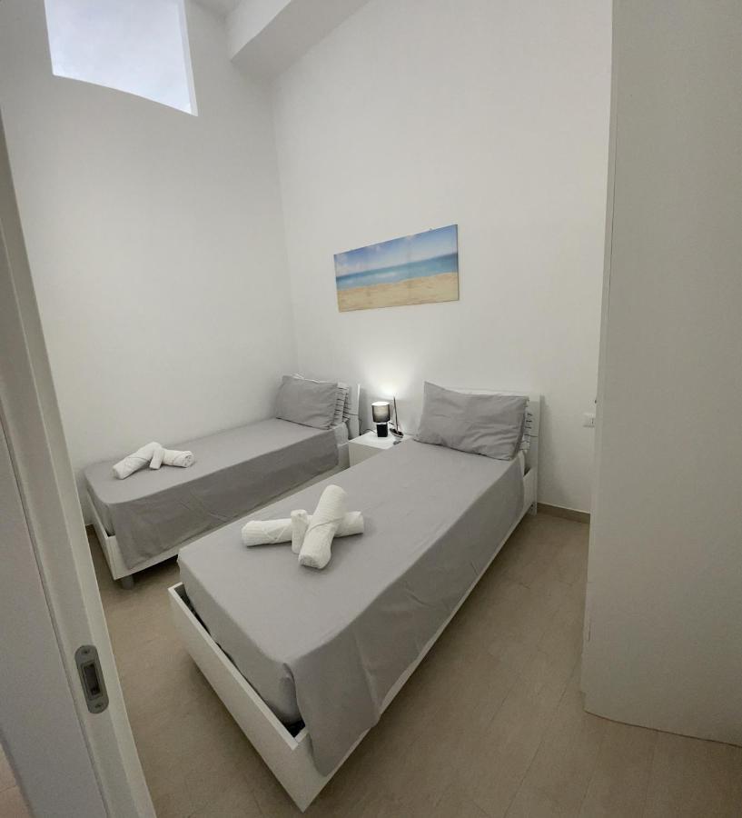 L'Antico Pozzo Apartment Pozzallo Bagian luar foto